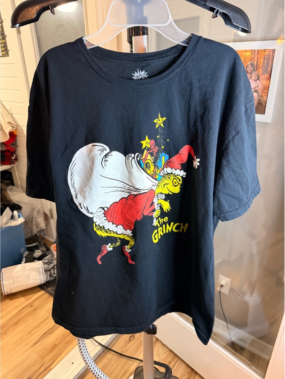 The Grinch Christmas graphic T shirt black